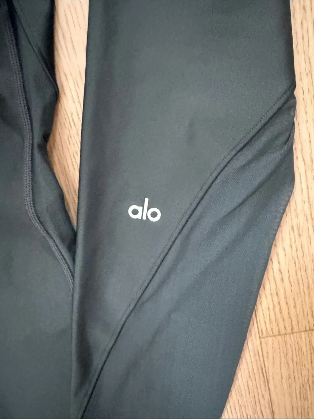 alo High-Waist Black Leggings / sweetheart / 7/8 / dark olive